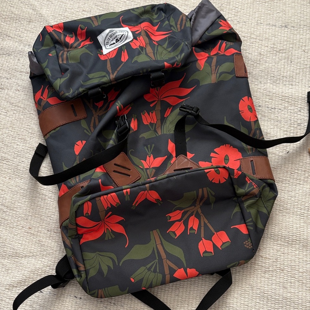 NWOT Poler Floral Backpack